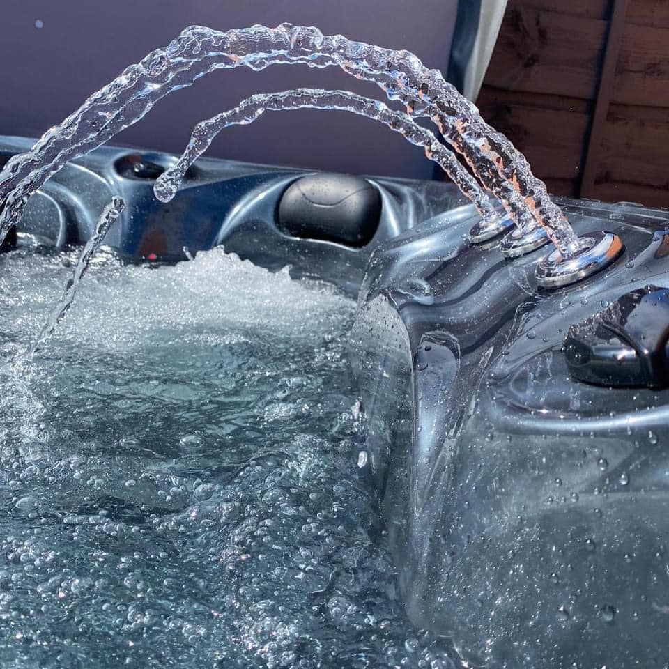 Image of hot tub from Spa Revive